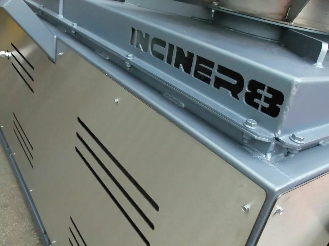 i8M-200-medical-incinertor1 i8M-200-medical-incinertor1